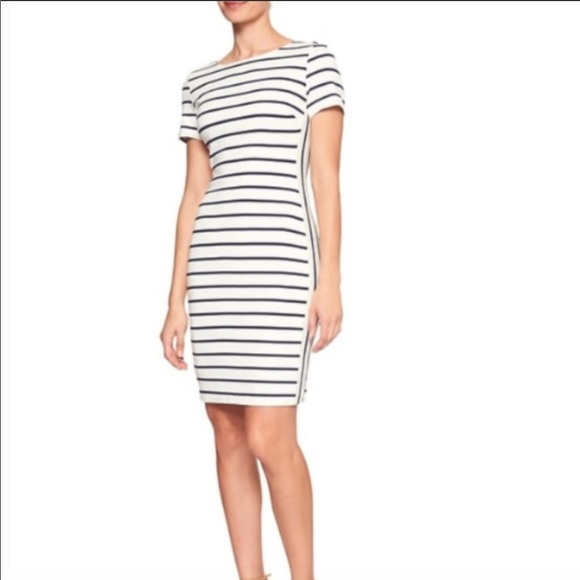 Banana Republic Dresses & Skirts - Banana Republic knit v-back sheath dress